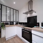 Appartement Tout Equipe 4 Personnes Au Coeur Du Panier